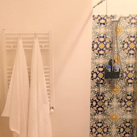 Casa Wenner 2 * Naples